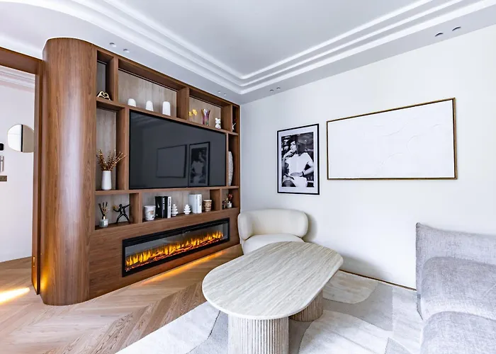 ,5 Stars ,quartier Chic & Ultra Securise * Neuilly-sur-Seine